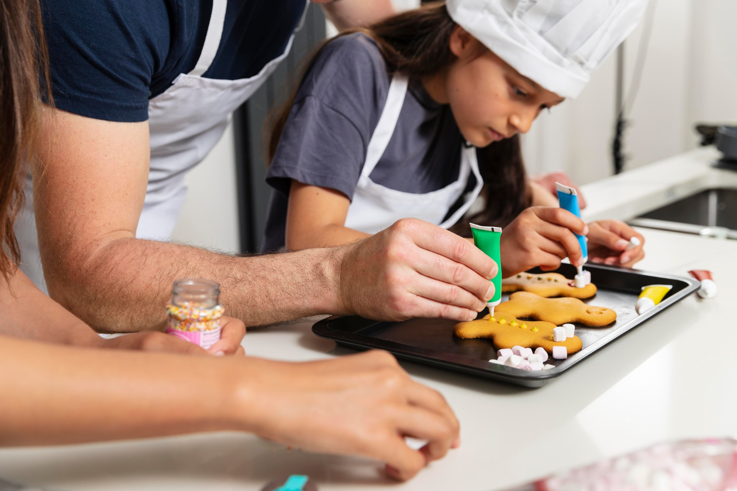 Prenez un cours de cuisine à domicile avec A Demeures !